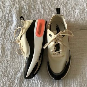 wmns nike air max invigor mid